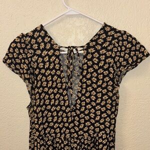 American Eagle Outfitters Black and Cream Floral Dress~Sz Small